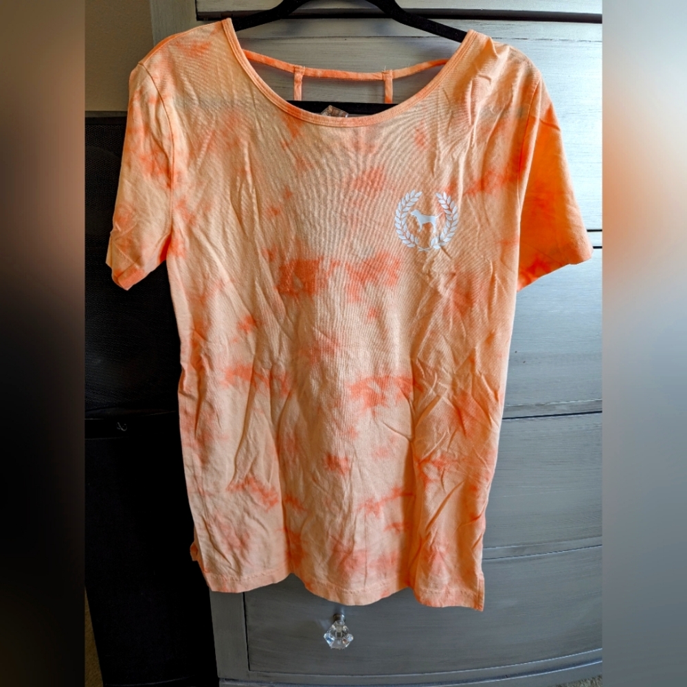 Top. Women's. Pink. Xtra Small.